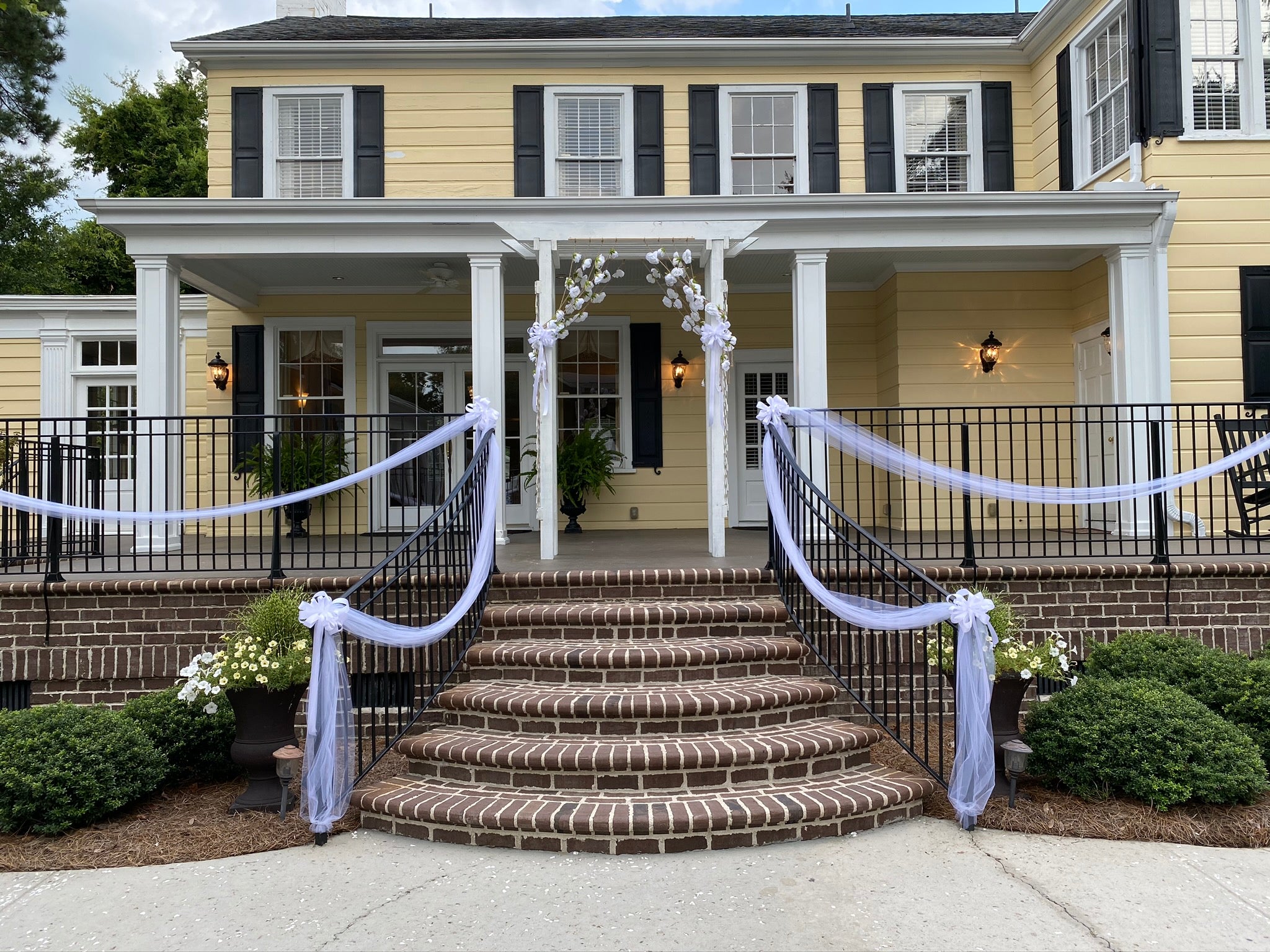 Floral services for venues.